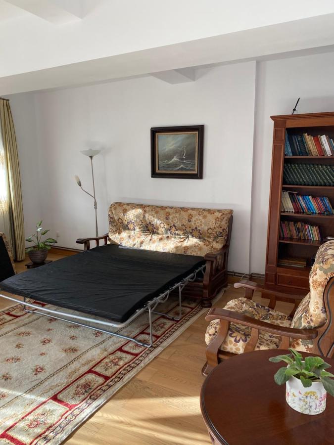 Peninsula Apartment, Constanta Exterior photo