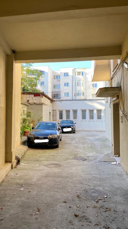 Peninsula Apartment, Constanta Exterior photo